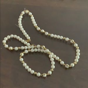 Pearl necklace